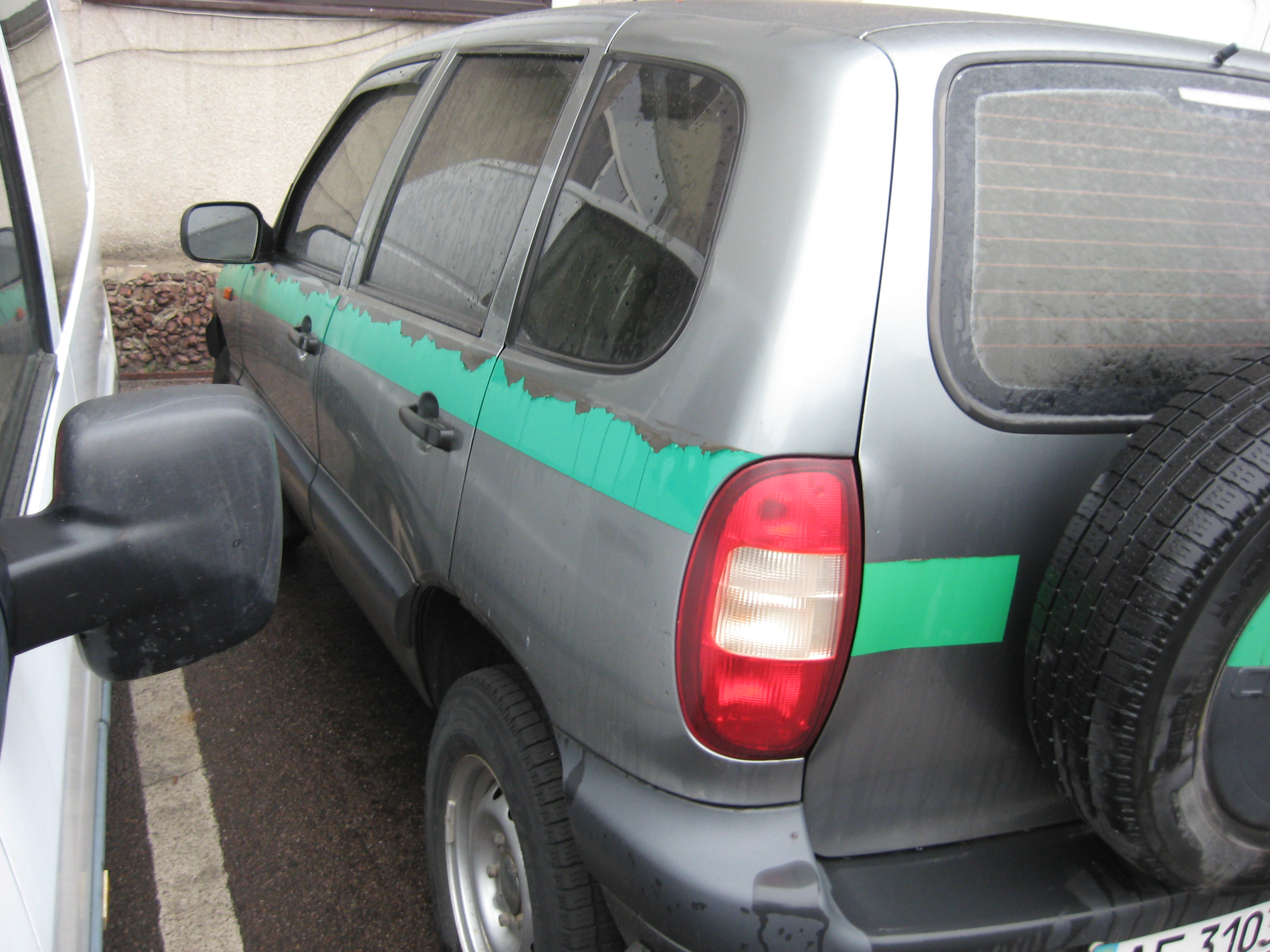 Легковий автомобіль комбі CHEVROLET NIVA 21230, рік випуску – 2006, номер шасі, кузова X9L21230060128683, номер державної реєстрації АЕ3103ВВ